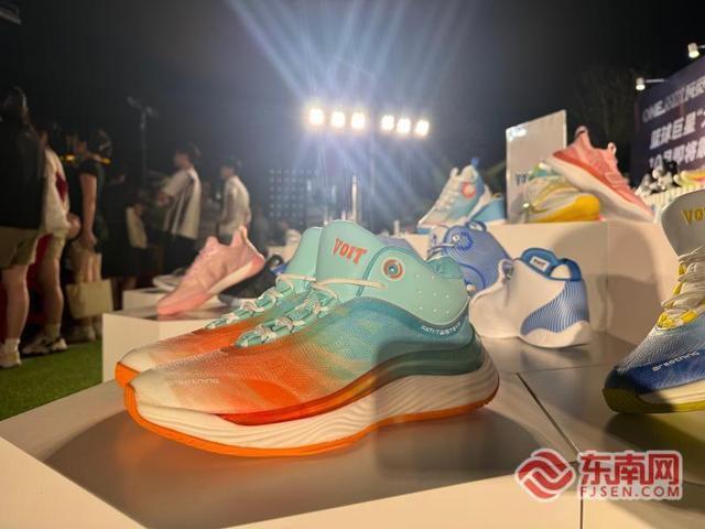 点燃了整座, 安全移动保 点燃了整座, 安全移动保